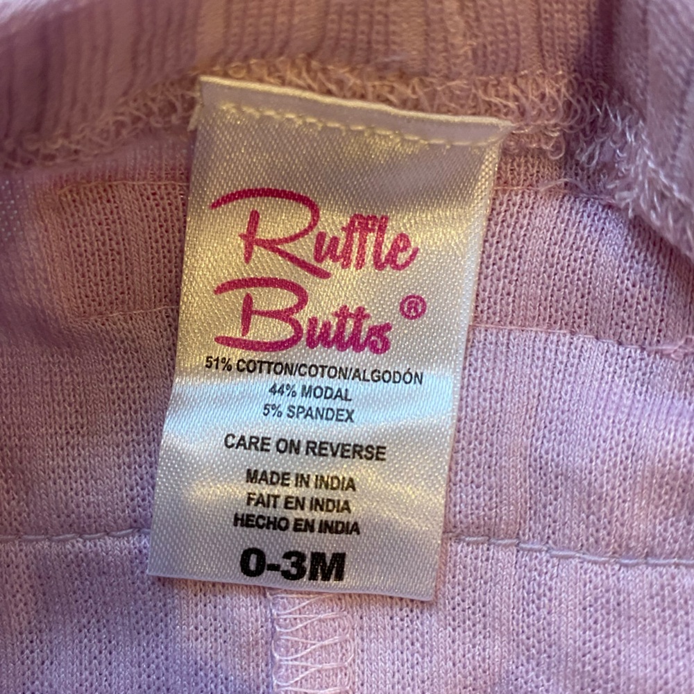 NWT RuffleButts Textured Soft Lilac Snuggly Pajamas Matching Set, infant 0-3M - Picture 11 of 14